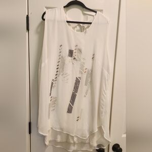 Plus Size Sleeveless Shirt